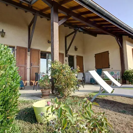 Holiday home Familial Confort Avec Jardin, Salle De Jeux, Garage Et Terrasse, Pres De Saint-etienne - Fr-1-496-204 Saint-Christo-en-Jarez